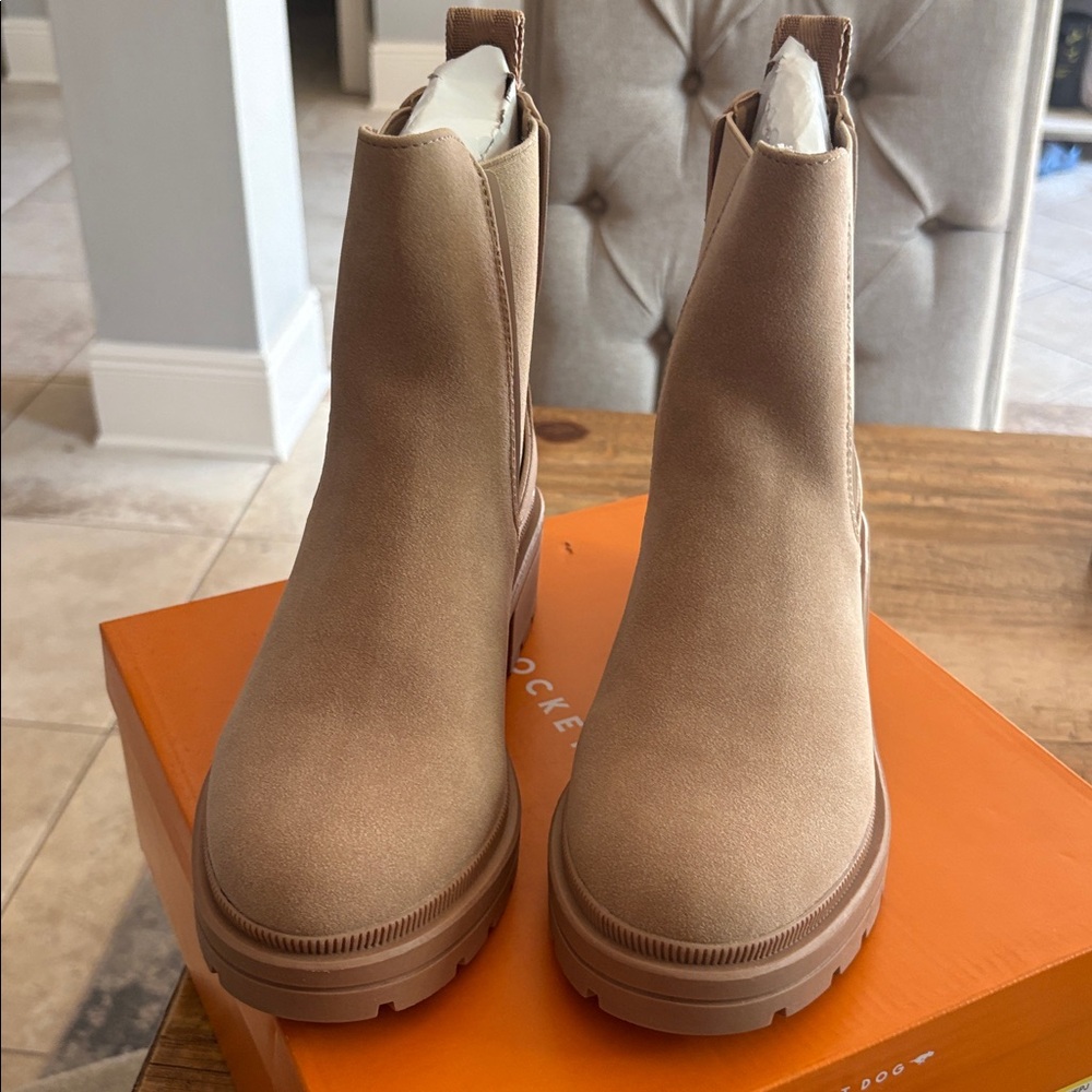 Rocket Dog Tan Ankle Boots